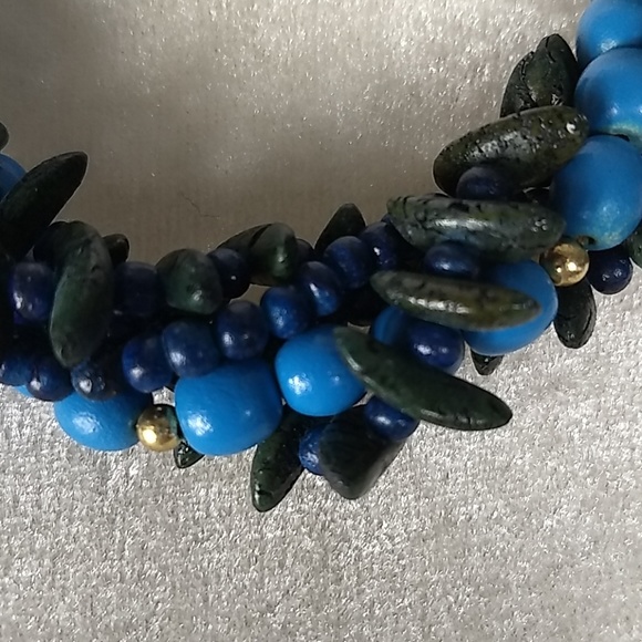 Handmade Fashion Accessories Stateme Necklace  22" - Picture 2 of 3